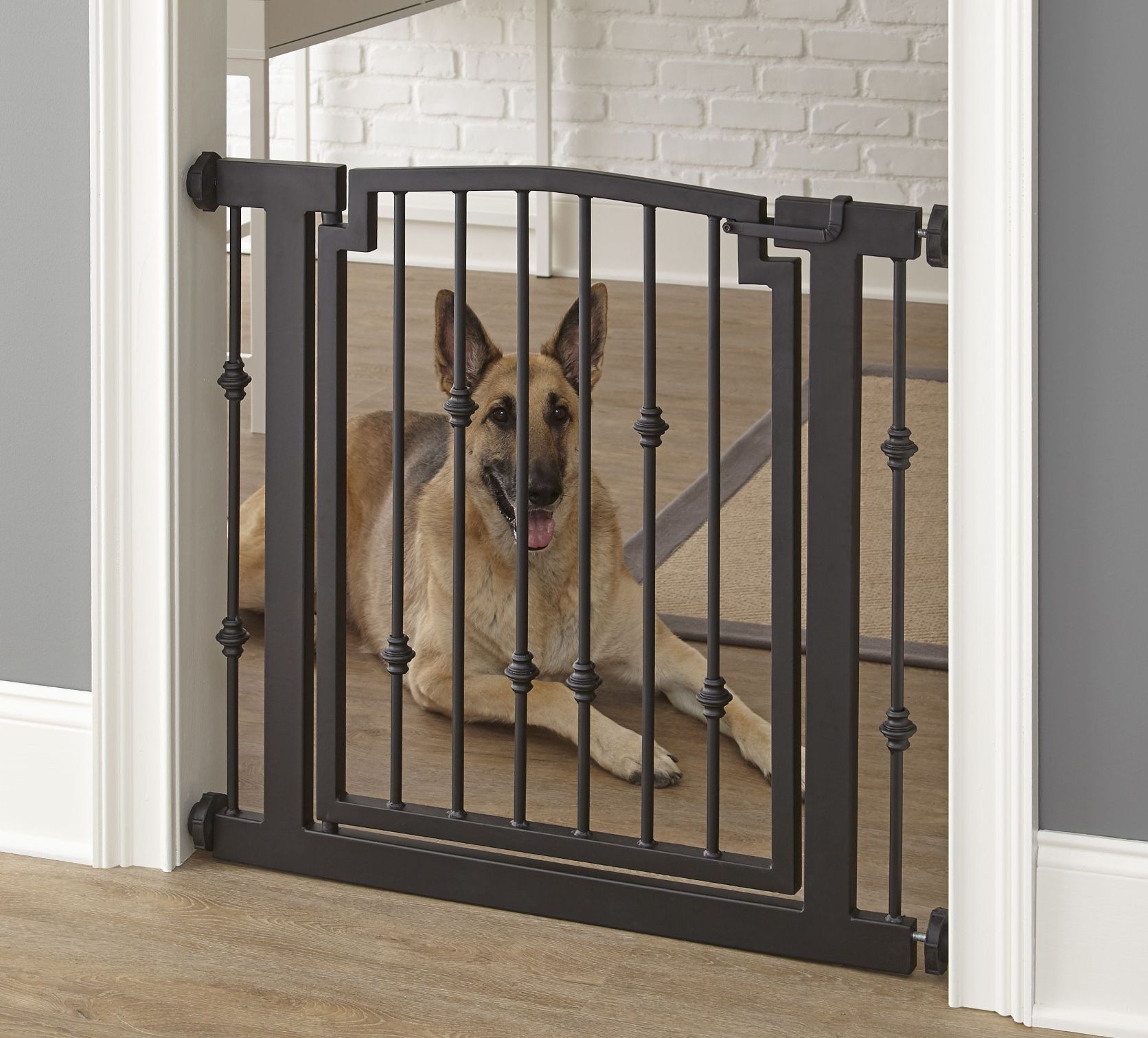 Emperor Rings Doorway Dog Gate - Mocha